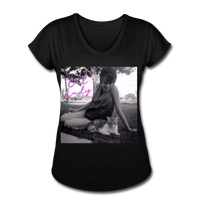 Cat Lady V-Neck T-Shirt - black