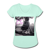 Cat Lady V-Neck T-Shirt - mint